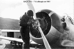 201- ARMEE DE L'AIR EN ALGERIE 1945-1962-49 (19)